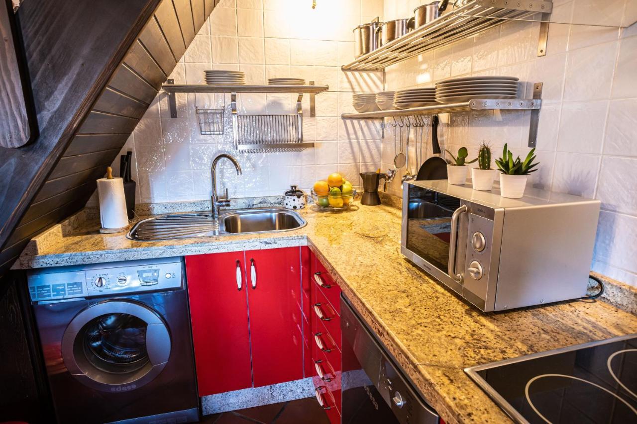 Versatil Apartamentos ซาร์ซาเดกรานาดิยา ภายนอก รูปภาพ